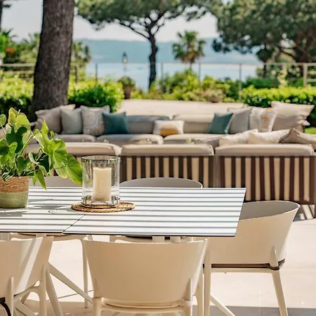 St Tropez So Extravagantly Luxurious And Special - It Has To Be A Secret Villa
