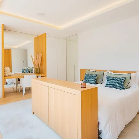 Villa St Tropez So Extravagantly Luxurious And Special - It Has To Be A Secret